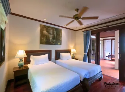 普吉岛Sai Taan Villas 豪华4卧室带泳池别墅