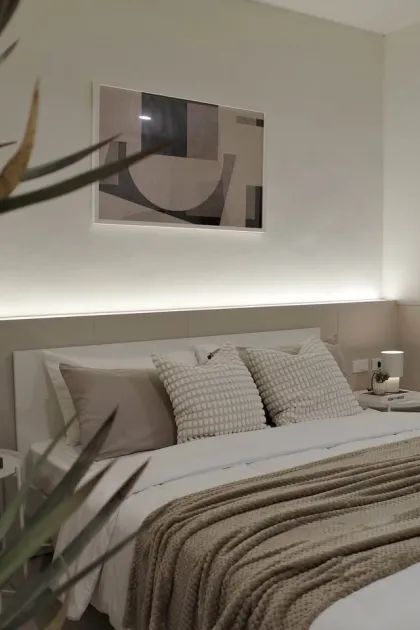 คอนโด 1 ห้องนอน รีโนเวทใหม่ที่ Modern Phanason The City, ราไวย์