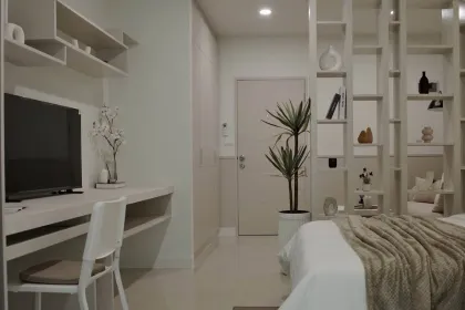 คอนโด 1 ห้องนอน รีโนเวทใหม่ที่ Modern Phanason The City, ราไวย์
