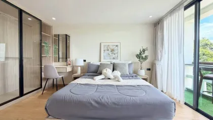 2 Schlafzimmer, 1 Bad - Wohnung mit Blick auf den Golfplatz