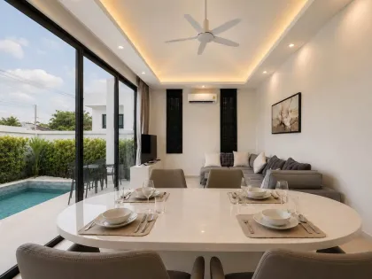 Villa neuve 2 chambres avec piscine privée à Si Sunthon, Cherng Talay