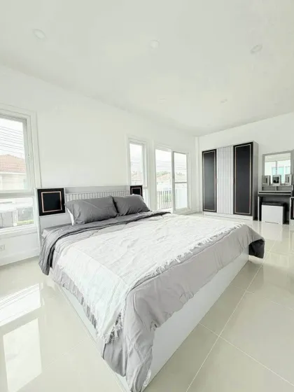 3 Bedrooms, 2 Bathrooms Villa for Sale in Phuket City