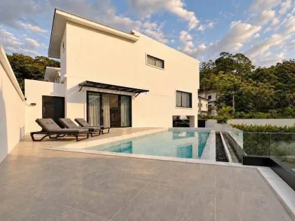 Luxury 4-Bedroom Villa with Pool in Patong