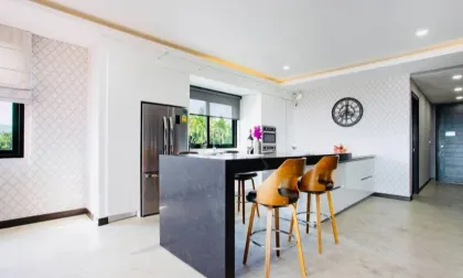FOR SALE – Rare Freehold Boutique Apartment in Phuket’s Fitness Street