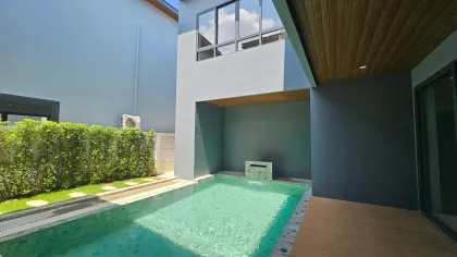 Poolvilla zum Verkauf in Kathu, Phuket