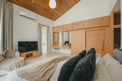 Modern 4-Bedroom Private Pool Villa for Sale in Cherngtalay