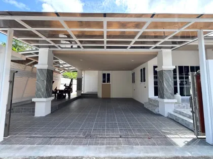 Spacious 4-Bedroom Detached Villa with Large Land in Phuket Town