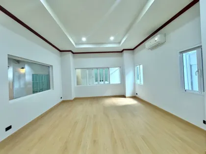 Spacious 4-Bedroom Detached Villa with Large Land in Phuket Town