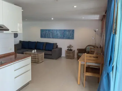 Appartement 1 chambre près de la plage de Surin avec accès piscine
