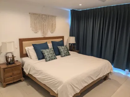 Appartement 1 chambre près de la plage de Surin avec accès piscine
