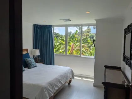 Appartement 1 chambre près de la plage de Surin avec accès piscine