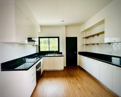 Villa con piscina en venta en Thalang