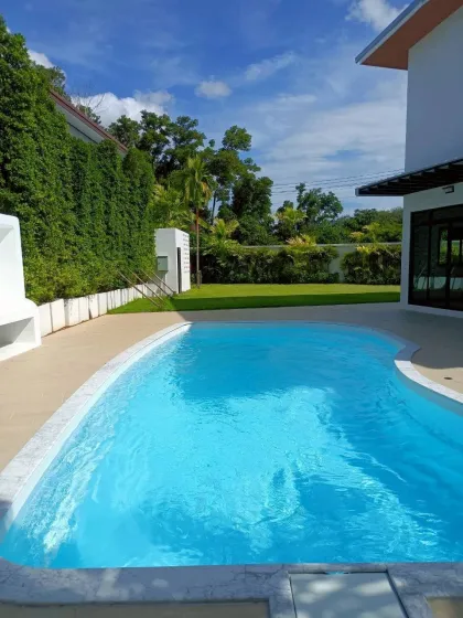 Villa con piscina en venta en Thalang