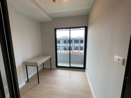 Condominium à deux chambres en pleine propriété pour étrangers à Thalang