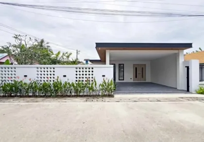 Cozy 2-Bedroom Private Pool Villa Near Laguna