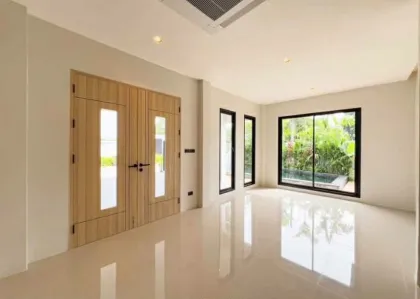 Cozy 2-Bedroom Private Pool Villa Near Laguna
