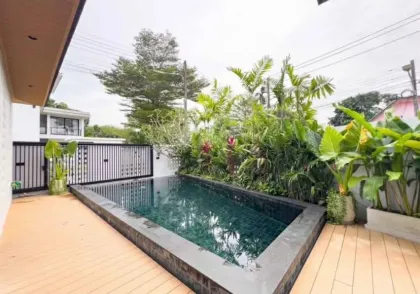 Cozy 2-Bedroom Private Pool Villa Near Laguna