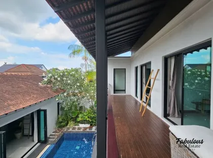 Villa 3 Chambres avec Piscine Privée à Pasak, Cherng Talay, Phuket