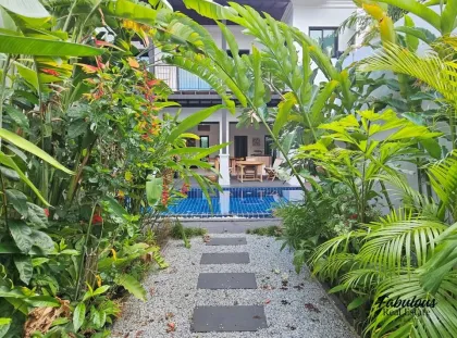 Villa 3 Chambres avec Piscine Privée à Pasak, Cherng Talay, Phuket