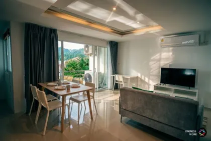 Apartamento de 2 dormitorios con vista al mar y financiamiento 0% interés en Patong