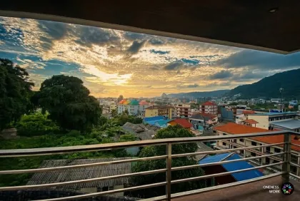 Apartamento de 2 dormitorios con vista al mar y financiamiento 0% interés en Patong