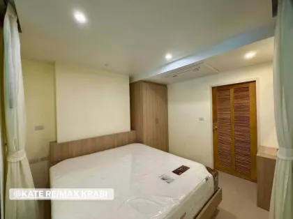 คอนโด 2 ห้องนอน พร้อมสระว่ายน้ำในอ่าวนาง