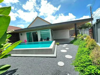 Renovierte 3-Zimmer-Poolvilla in Phuket Villa 3, Wichit