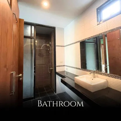 Villa avec piscine privée à Rawai, Phuket - 2 chambres, 3 salles de bain