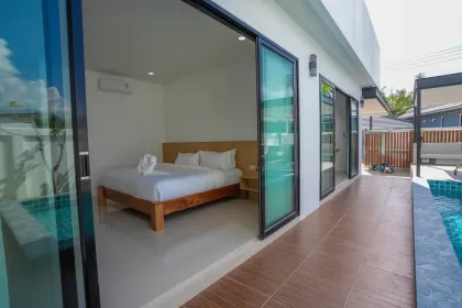 Villa moderna de 2 pisos con piscina privada cerca de la playa Ao Nang