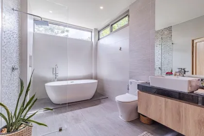 Poolvilla mit 3 Schlafzimmern in Bang Tao zu verkaufen