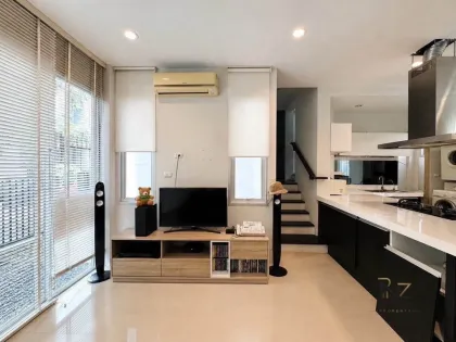 Casa adosada de 2 habitaciones y 2 baños en Phuket City