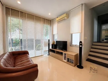 Casa adosada de 2 habitaciones y 2 baños en Phuket City