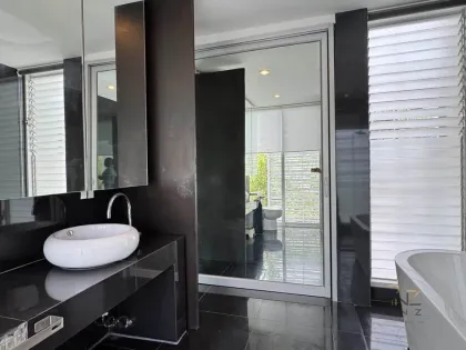 Casa adosada de 2 habitaciones y 2 baños en Phuket City