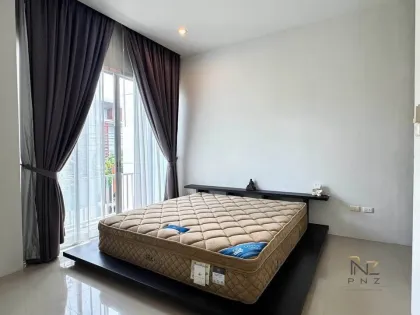 Casa adosada de 2 habitaciones y 2 baños en Phuket City