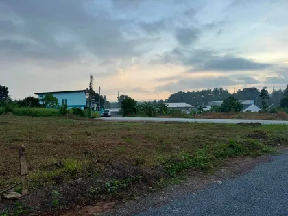 Oportunidad Exclusiva! 3 Parcelas con Vista al Mar en Venta en Phuket