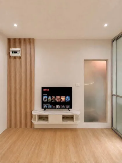 1-Zimmer-Wohnung in D Condo Kathu, renoviert mit Poolblick