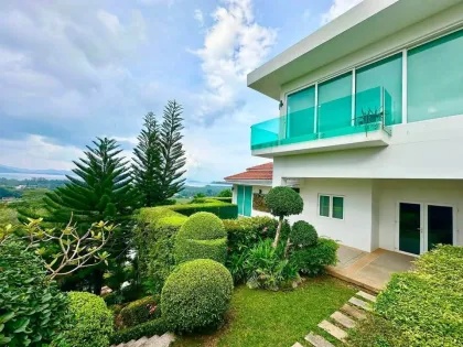 Meerblick-Poolvilla in Pa Khlok mit 5 Schlafzimmern