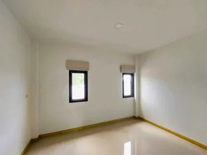 บ้านเดี่ยว 3 ห้องนอนในบ้านดอนบันยา ราไวย์
