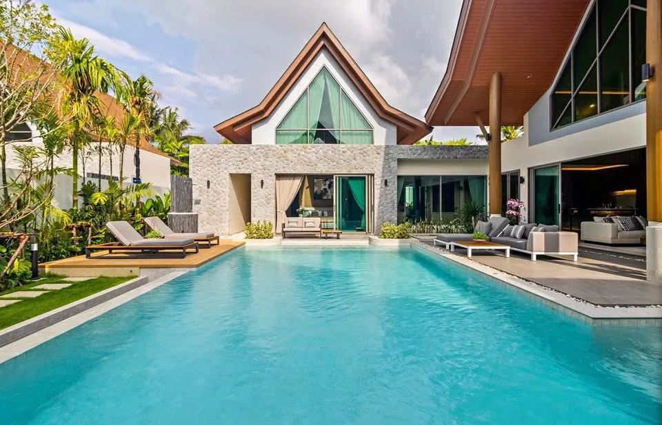 Villa de luxe avec piscine 4 chambres à Cherngtalay
