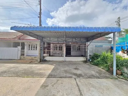 Casa Esquina de 4 Habitaciones y 2 Baños en Venta en Phuket Villa 2, Wichit