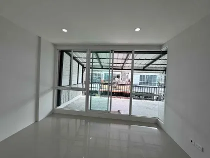 3卧3卫Ko Kaeo Chao Fa Garden Home 3别墅出售