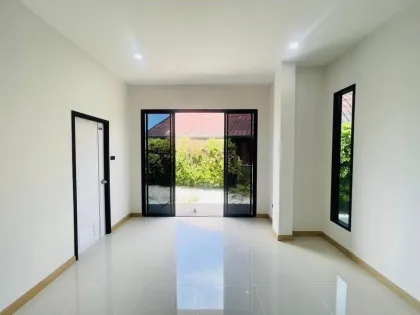 Freistehendes Haus mit 3 Schlafzimmern und 3 Bädern in Thalang, Phuket