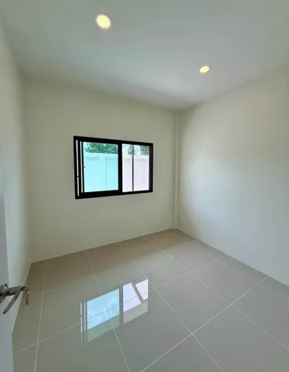 Villa jumelée rénovée 3 chambres à Prompan, Kathu