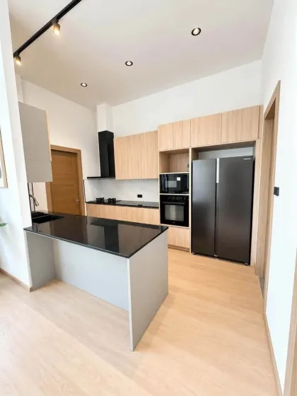 Villa en venta en Parichart Land, Chalong Phuket