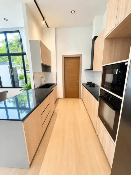 Villa en venta en Parichart Land, Chalong Phuket
