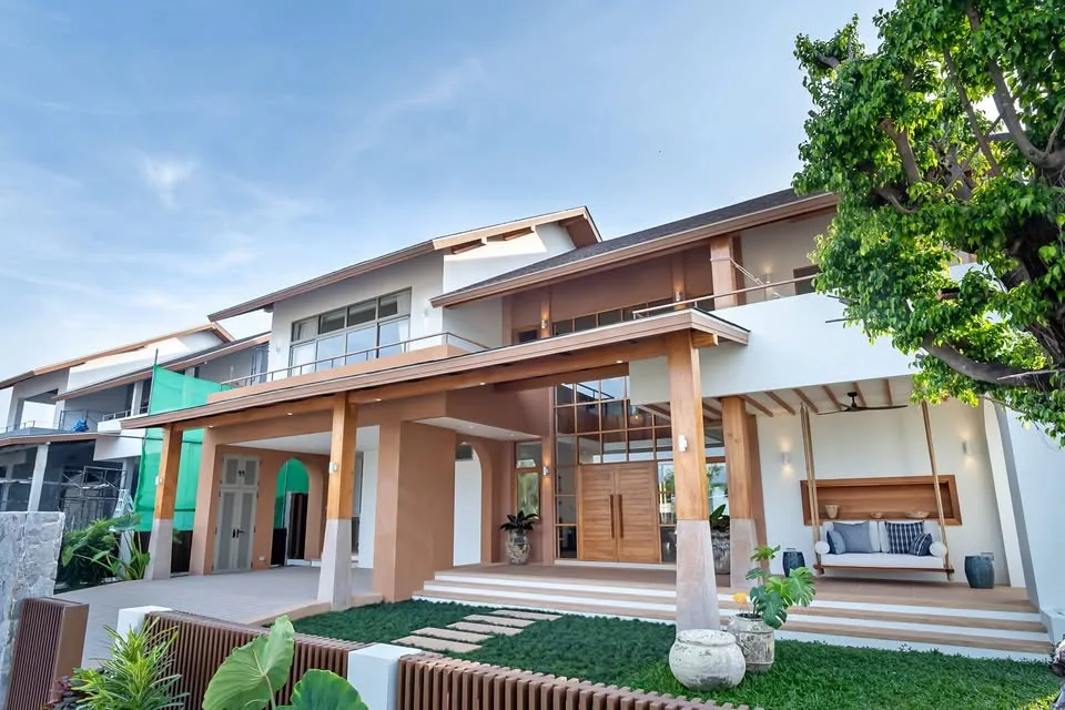 Villa de lujo de 4 dormitorios con piscina en Kamala, Phuket