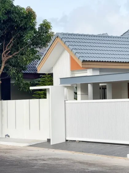 Villa Esquinera Renovada de 3 Habitaciones en Phuket Ciudad