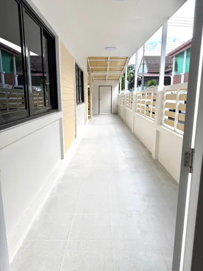 Renovierte 2-Zimmer-Villa in Chaofa Garden Home 5, Cherng Talay