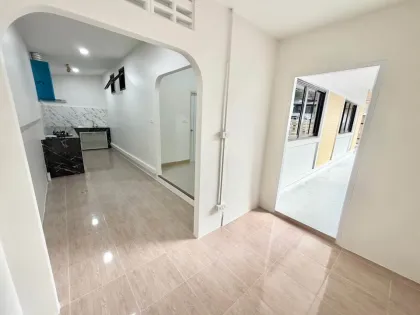 Renovierte 2-Zimmer-Villa in Chaofa Garden Home 5, Cherng Talay