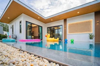 Villa privada de lujo con piscina de 2 dormitorios en venta cerca de Ao Nam Mao